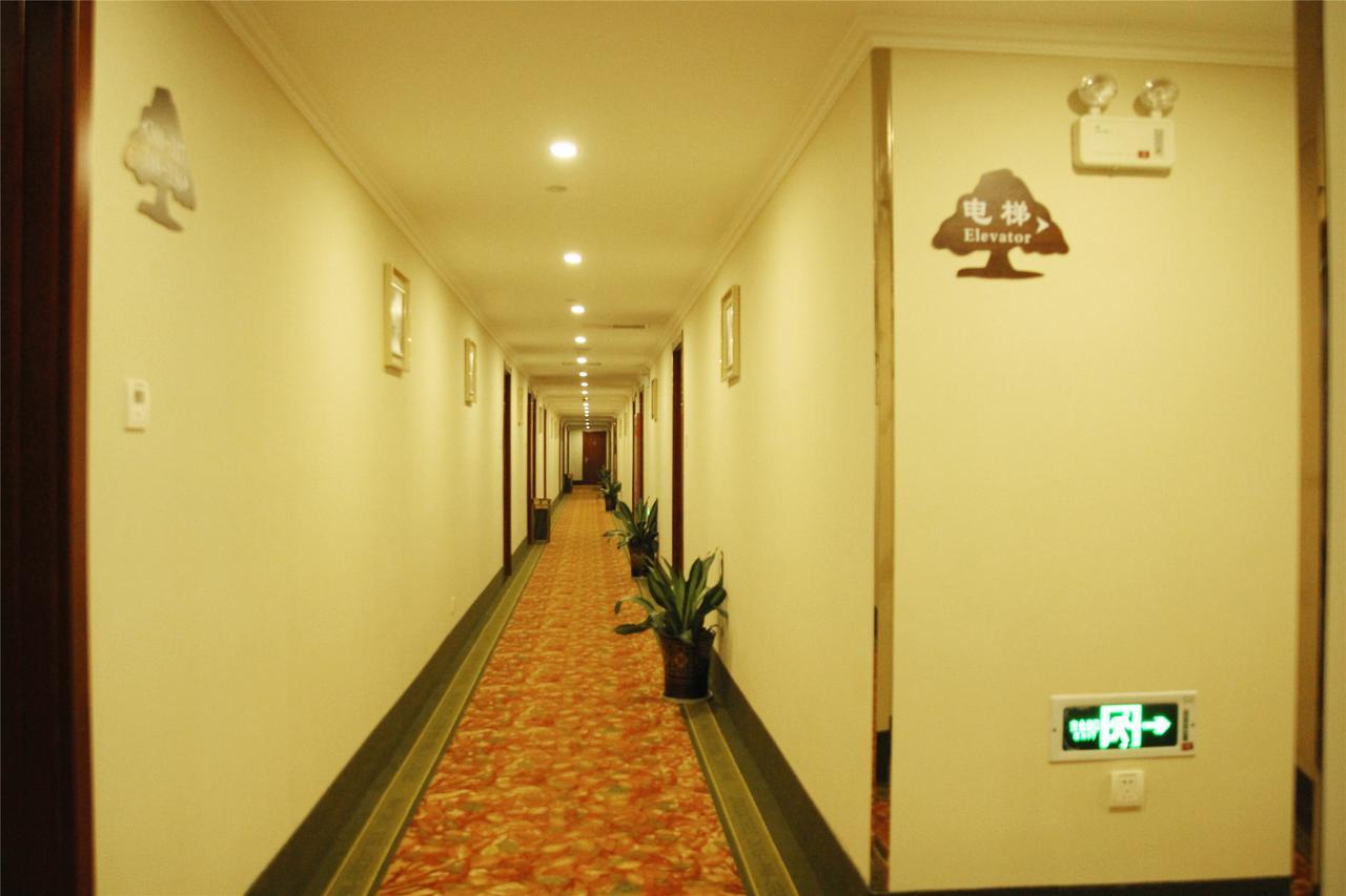 Greentree Inn Shandong Jinan Daming Lake Business Hotel Buitenkant foto