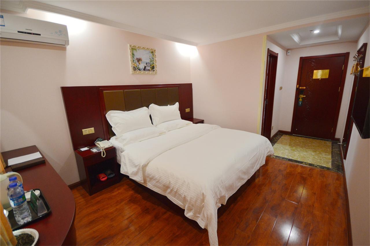 Greentree Inn Shandong Jinan Daming Lake Business Hotel Buitenkant foto