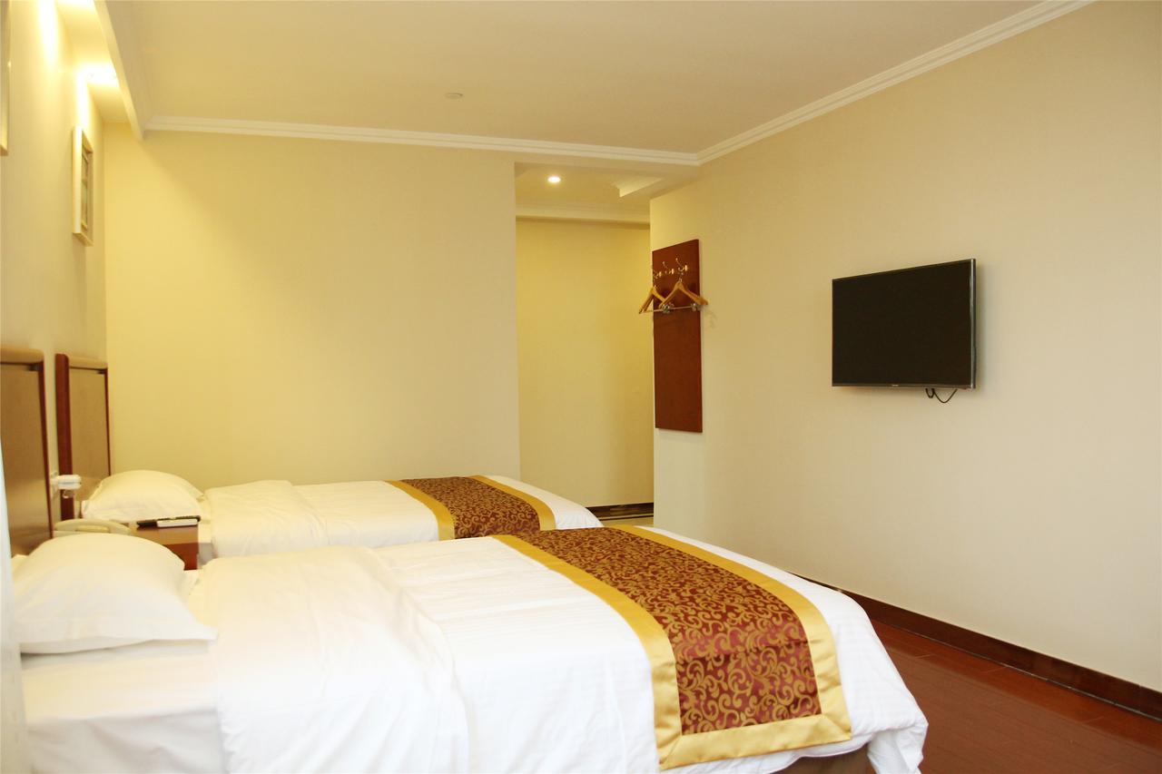 Greentree Inn Shandong Jinan Daming Lake Business Hotel Buitenkant foto